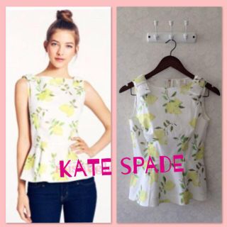 ケイトスペードニューヨーク(kate spade new york)の美品katespadeレモン柄TOPS(カットソー(半袖/袖なし))