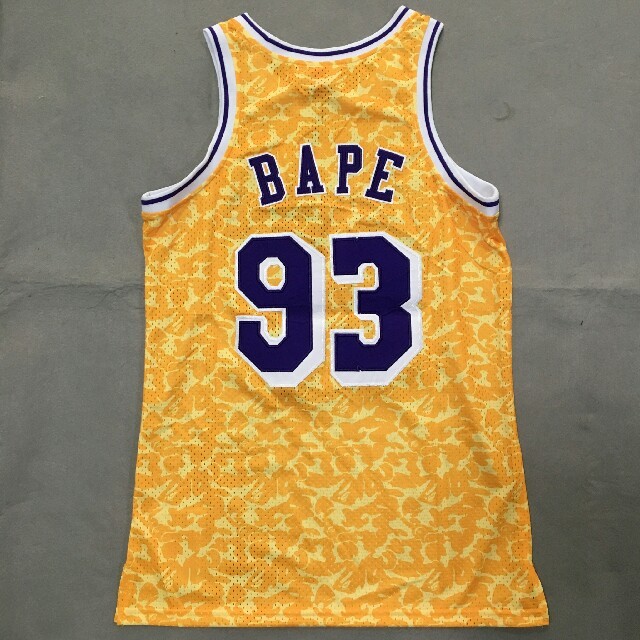 A BATHING APE(アベイシングエイプ)のBAPE X NBA スポーツベスト LAKERS スポーツ/アウトドアのスポーツ/アウトドア その他(バスケットボール)の商品写真