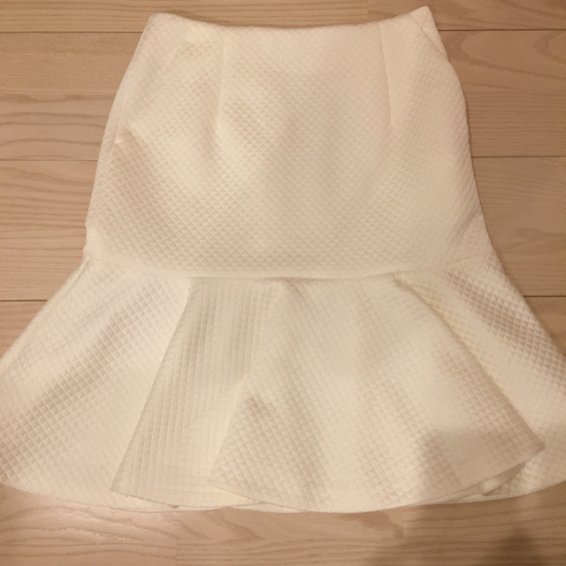 Pinky&Dianne(ピンキーアンドダイアン)のマーメイドスカート まどか9797様専用 レディースのスカート(ひざ丈スカート)の商品写真