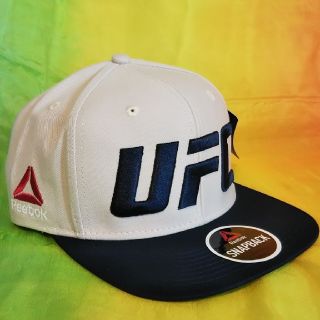 リーボック(Reebok)の【新品】UFCキャップ ケンコバ着用(キャップ)