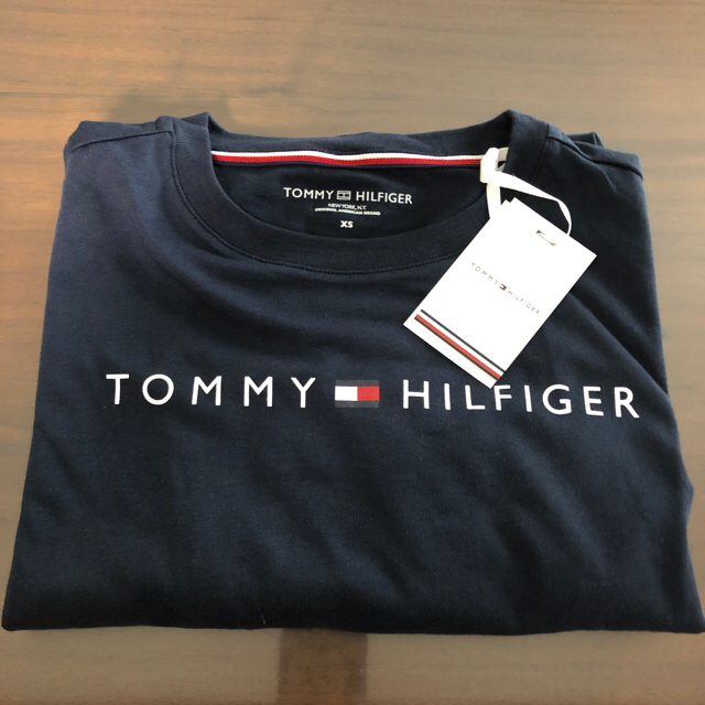 TOMMY HILFIGER(トミーヒルフィガー)の新品未使用 Tommy Hilfiger Tシャツワンピース XS レディースのワンピース(ひざ丈ワンピース)の商品写真