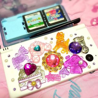 【kanae様専用8/3迄】 DSi(携帯用ゲーム機本体)