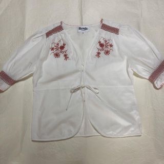 イエナ(IENA)の刺繍のコットンブラウス38(シャツ/ブラウス(半袖/袖なし))