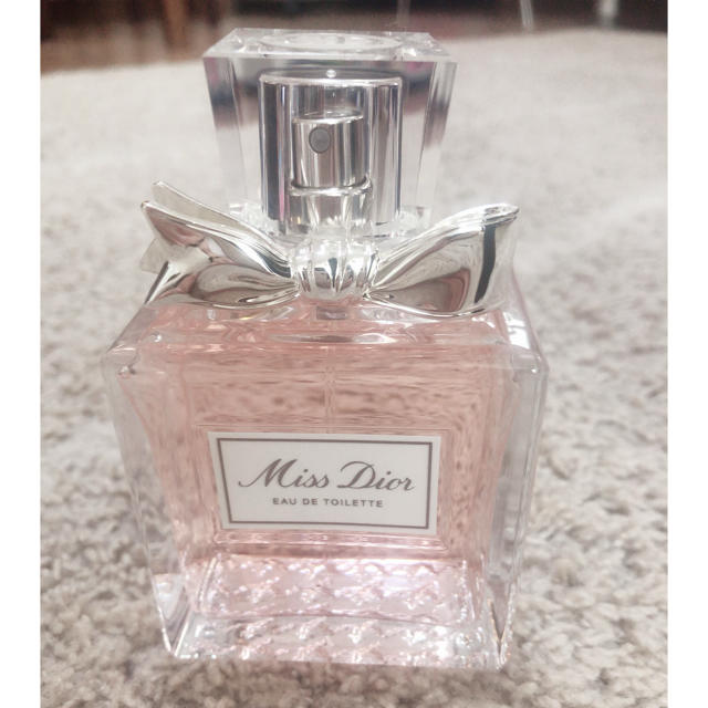 Dior(ディオール)の♡Miss Dior ♡ミスディオール♡オードトワレ 100ミリ コスメ/美容の香水(香水(女性用))の商品写真