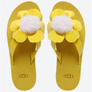 アグ(UGG)の新品uggアグpoppy1090489W  LEMON YELLOW(ビーチサンダル)