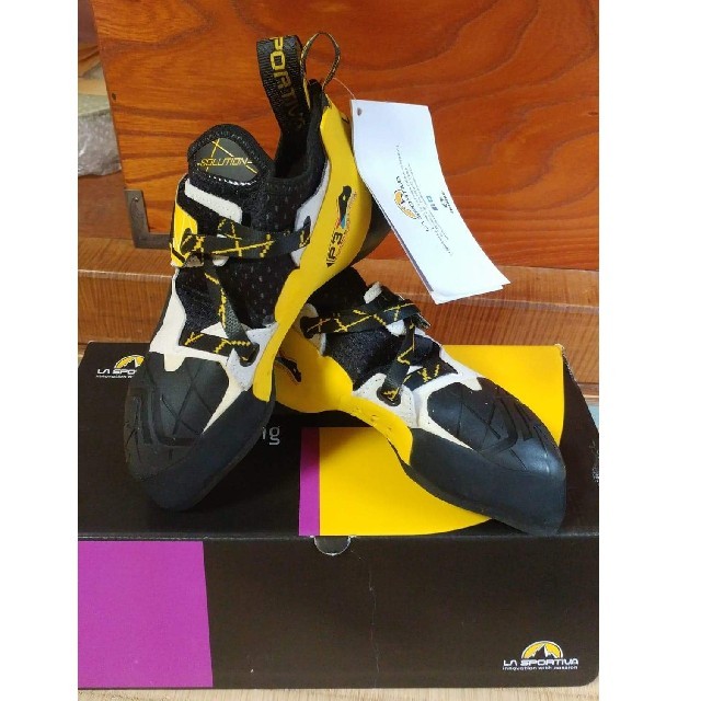 新品　クライミング　LA SPORTIVA ラ・スポルティヴァ　24.5cm