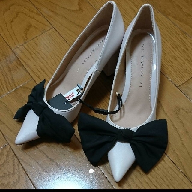 eimy istoire(エイミーイストワール)のZARA ローヒールパンプス 36 新品  レディースの靴/シューズ(ハイヒール/パンプス)の商品写真