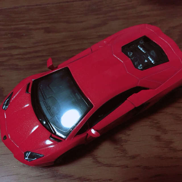 Lamborghini(ランボルギーニ)のまさと様専用ランボルギーニ ウラカン ミニカー３つ エンタメ/ホビーのおもちゃ/ぬいぐるみ(ミニカー)の商品写真