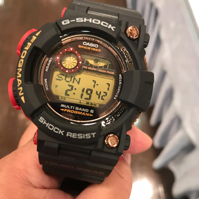 カシオG-SHOCK35周年記念モデルフロッグマン GWF-1035F-1JR