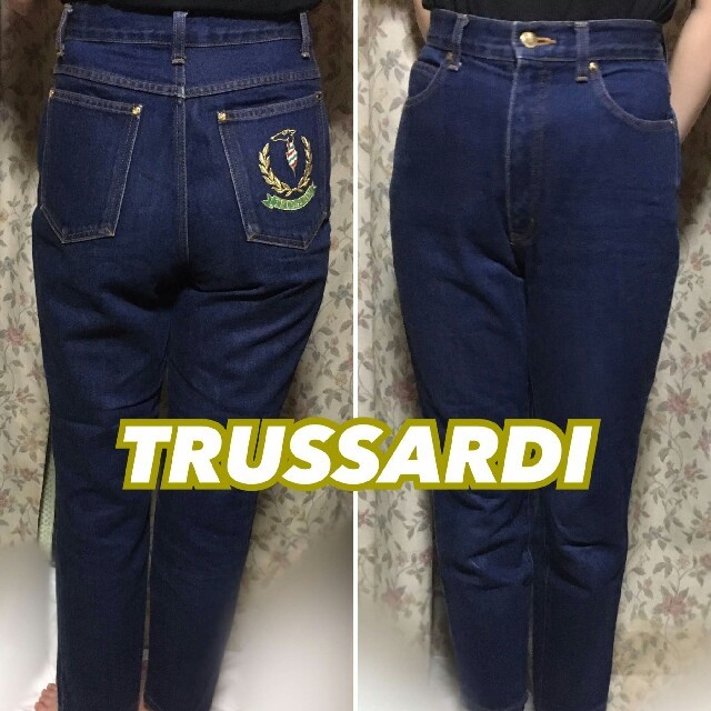 Trussardi(トラサルディ)の＊ビンテージ ＊TRUSARDI＊バック刺繍 デニム ジーンズ＊40＊ レディースのパンツ(デニム/ジーンズ)の商品写真