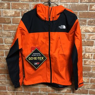 ザノースフェイス(THE NORTH FACE)の完売入手困難【新品】ノースフェイス  クライムライトジャケット   S オレンジ(マウンテンパーカー)