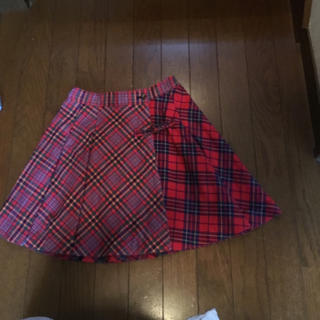 ミキハウス(mikihouse)の赤チェックラップスカート(スカート)