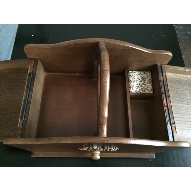 箱あり　G-wood 裁縫箱 木製 アンティーク ソーイング　ボックス  エンタメ/ホビーの美術品/アンティーク(その他)の商品写真