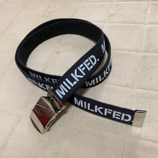 MILKFED.(ミルクフェド)のNeco様専用 MILKFED. ガチャベルト レディースのファッション小物(ベルト)の商品写真