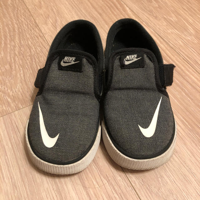 NIKE(ナイキ)のナイキ スニーカー キッズ/ベビー/マタニティのベビー靴/シューズ(~14cm)(スニーカー)の商品写真