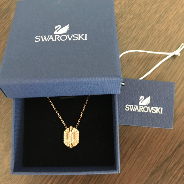 新品未使用☆ SWAROVSKI ネックレス