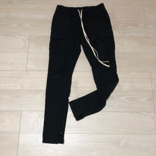 フィアオブゴッド(FEAR OF GOD)のPacSun公式 Fear of God ESSENTIALS カーゴパンツ(ワークパンツ/カーゴパンツ)