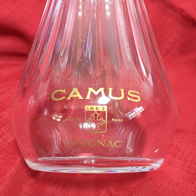 Baccarat(バカラ)のCAMUS カミュ ブランデー空ボトル バカラ 食品/飲料/酒の酒(ブランデー)の商品写真