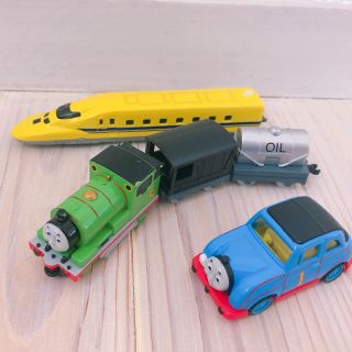 タカラトミー(Takara Tomy)のトーマス トミカ ドクターイエロー パーシー(ミニカー)