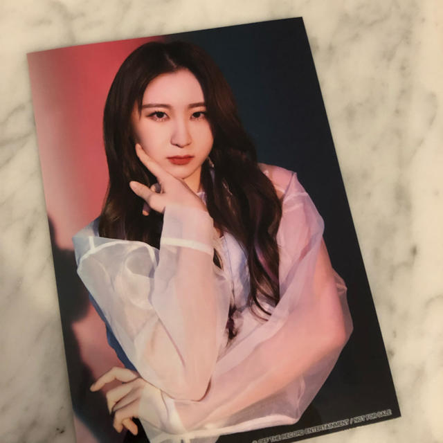 IZ*ONEブエノスアイレス⭐️チェヨン⭐️生写真アイズワン izone チケットの音楽(K-POP/アジア)の商品写真