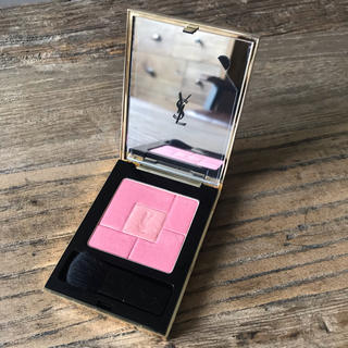 イヴサンローランボーテ(Yves Saint Laurent Beaute)のイヴ・サンローラン  ブラッシュ ヴォリュプテ 6(チーク)