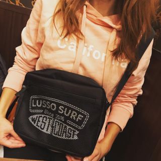 ステューシー(STUSSY)のLAスタイル☆LUSSO SURF ショルダーバッグ  サコッシュ☆STUSSY(ショルダーバッグ)