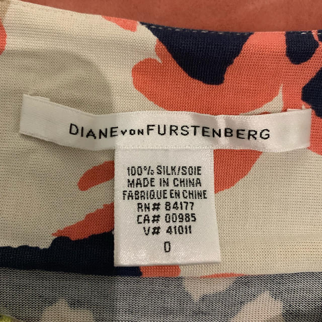 DIANE von FURSTENBERG(ダイアンフォンファステンバーグ)のDVFミニワンピ 0号 レディースのワンピース(ミニワンピース)の商品写真