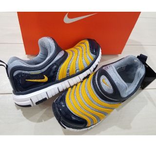 ナイキ(NIKE)のとっと様専用♪　新品 19cm ナイキ ダイナモフリー 430イエロー×ブラック(スニーカー)