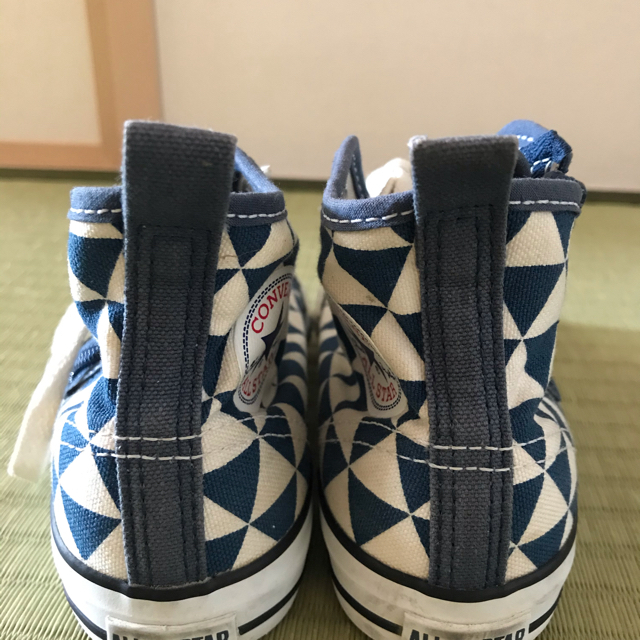 CONVERSE(コンバース)のCONVERSE 子供用スニーカー17センチ キッズ/ベビー/マタニティのキッズ靴/シューズ(15cm~)(スニーカー)の商品写真