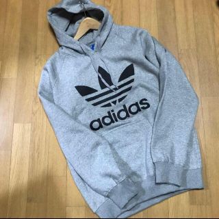 アディダス(adidas)のアディダスパーカーグレー黒チャンピオン(パーカー)