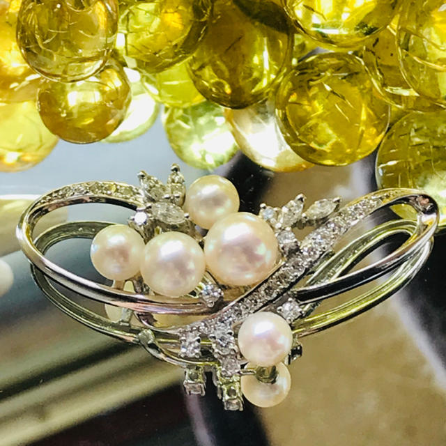 TASAKI(タサキ)の【★SALE‼︎レア★】TASAKI新作発表会メイン品 花珠真珠×ダイヤ【帯留】 レディースの水着/浴衣(着物)の商品写真