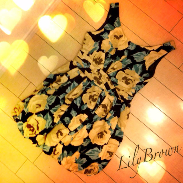 Lily Brown(リリーブラウン)の✩LilyBrownフラワーワンピ✩ レディースのワンピース(ミニワンピース)の商品写真