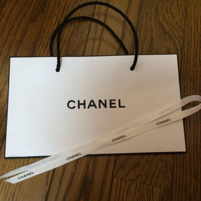 CHANEL(シャネル)の新品シャネル♡ルージュココボーム コスメ/美容のスキンケア/基礎化粧品(リップケア/リップクリーム)の商品写真