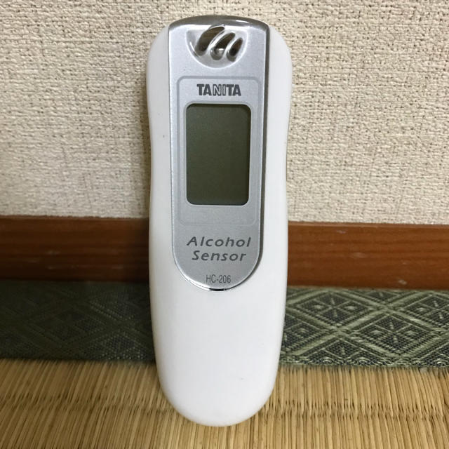 TANITA(タニタ)のタニタ アルコールチェッカーHC-206 その他のその他(その他)の商品写真