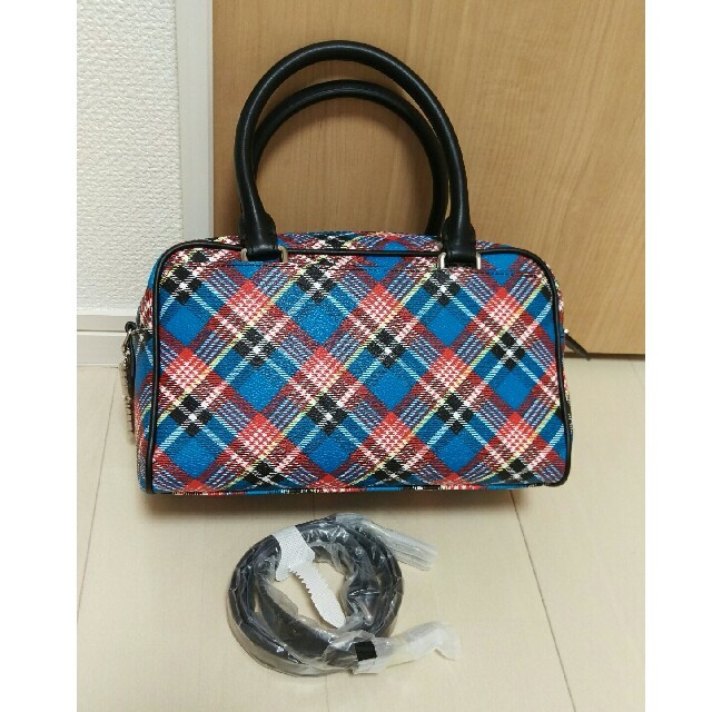 Vivienne Westwood(ヴィヴィアンウエストウッド)の❮新品❯ヴィヴィアン ウエストウッド 2way ミニボストン バッグ レディースのバッグ(ハンドバッグ)の商品写真