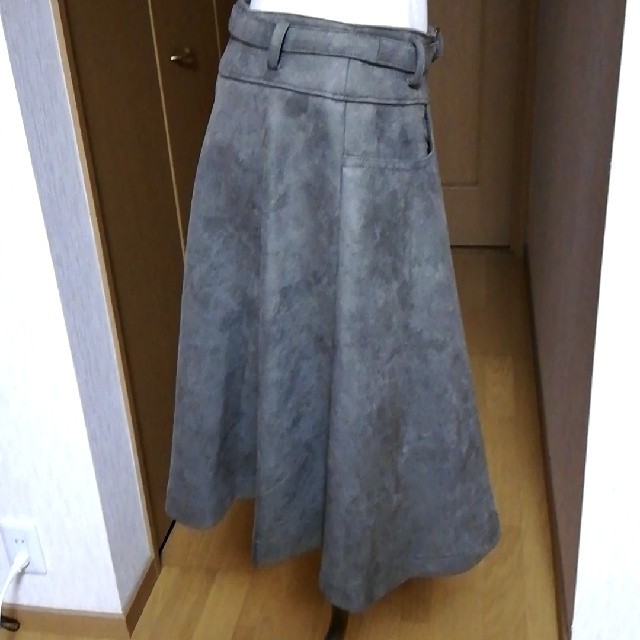 GALLERY VISCONTI(ギャラリービスコンティ)のギャラリービスコンティ スカート レディースのスカート(ひざ丈スカート)の商品写真