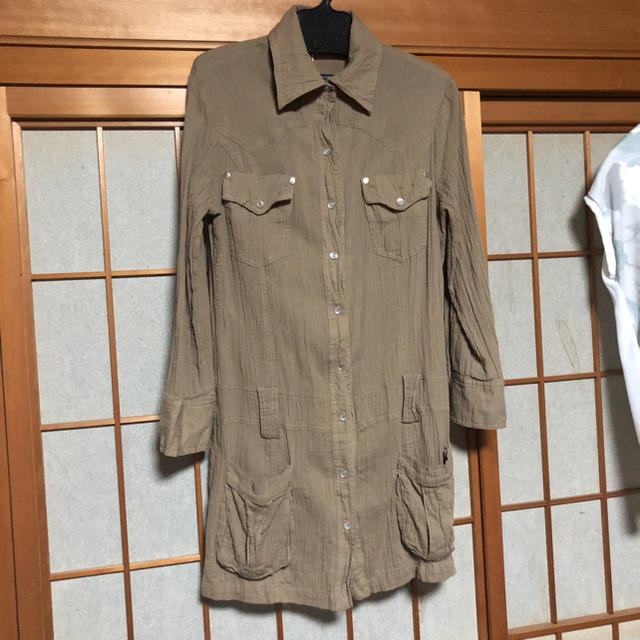 SCOT CLUB(スコットクラブ)の新品 スコットクラブ ロングシャツ レディースのトップス(シャツ/ブラウス(長袖/七分))の商品写真