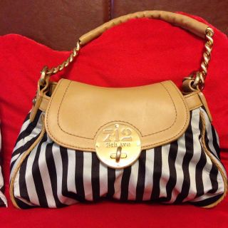 ヘンリベンデル(Henri Bendel)のHENRI BENDEL ハンドバッグ(ハンドバッグ)