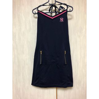 小さめ　新品✨NY ヤンキース ＊ ホルターネック ワンピース(F)(ひざ丈ワンピース)