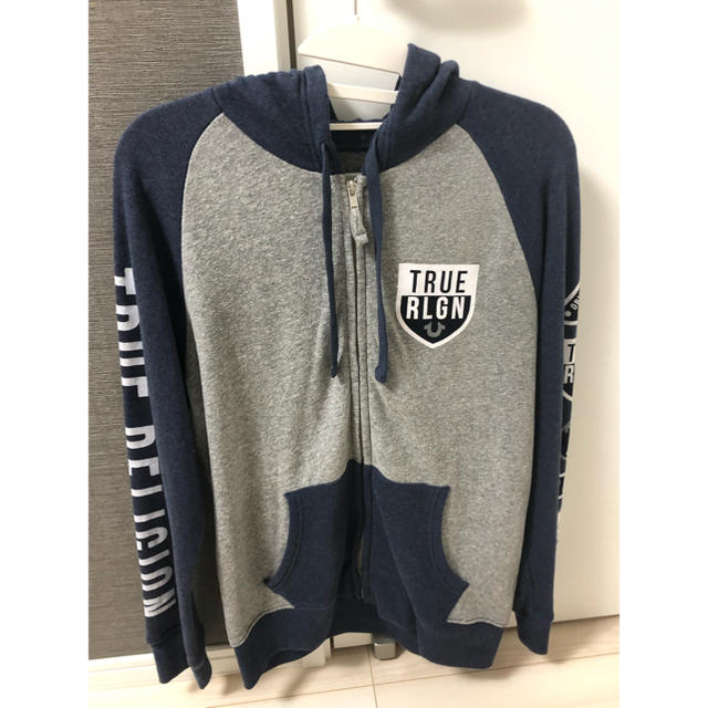 true religion パーカー Mサイズメンズ