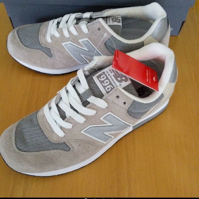 値下げ　New Balance　MRL996　箱付き