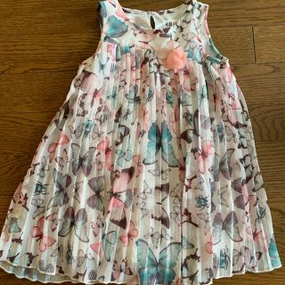 エイチアンドエム(H&M)のとっても可愛い！！花柄プリーツワンピース  100サイズ！！(ワンピース)