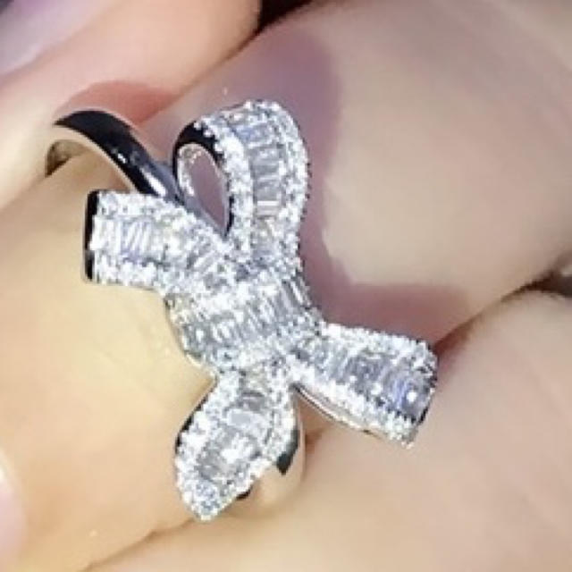 ダイヤ♡メレダイヤ♡リング♡指輪♡リボン♡zircon☆12号 レディースのアクセサリー(リング(指輪))の商品写真