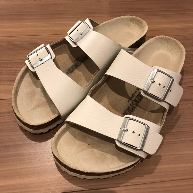 BIRKENSTOCK(ビルケンシュトック)の【たかちゃんさん専用】ビルケンシュトック アリゾナ サンダル 43 メンズの靴/シューズ(サンダル)の商品写真