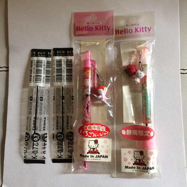 ハローキティ - ご当地キティボールペン替え芯2本付きの通販 by プロフ