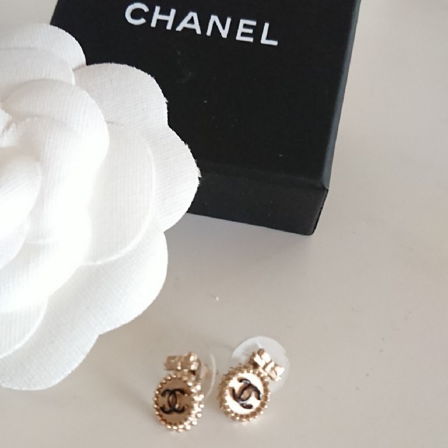 CHANEL(シャネル)のCHANEL  ピアス    レディースのアクセサリー(ピアス)の商品写真