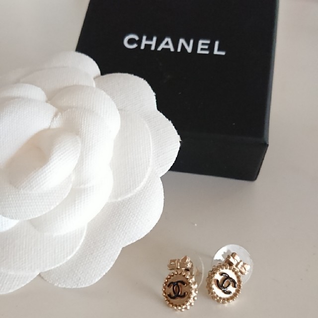 CHANEL(シャネル)のCHANEL  ピアス    レディースのアクセサリー(ピアス)の商品写真