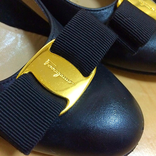 Ferragamo(フェラガモ)の値下げ中 フェラガモ♡パンプス レディースの靴/シューズ(ハイヒール/パンプス)の商品写真