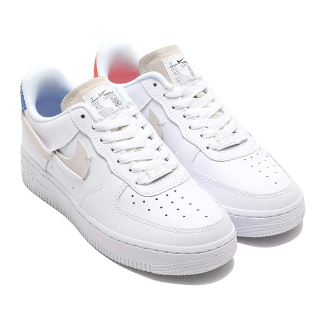 NIKE(ナイキ)のNIKE WMNS AIR FORCE 1 '07 LX 27.5cm メンズの靴/シューズ(スニーカー)の商品写真