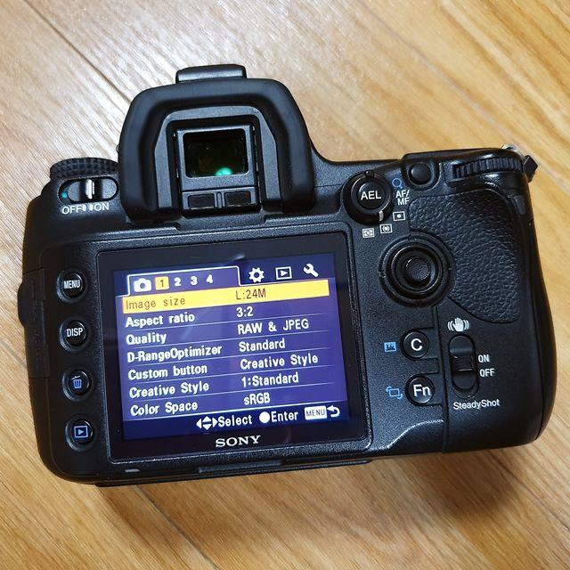 直営店に限定 SONY レンズ2本付 日本未発売 希少モデル α850 ソニー 直営店に限定 SONY レンズ2本付 日本未発売 希少モデル α850 ソニー